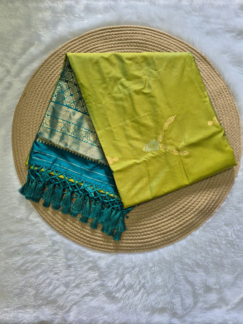 Traditional Handwoven Soft Silk Saree