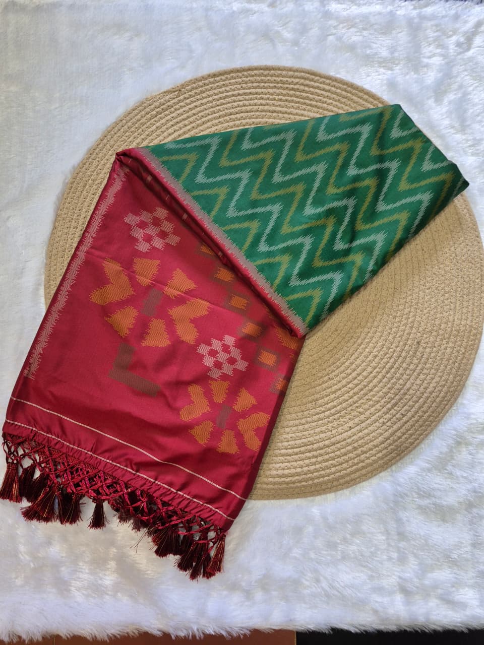 Exquisite Pure Silk Saree – A Timeless Classic - Image 2